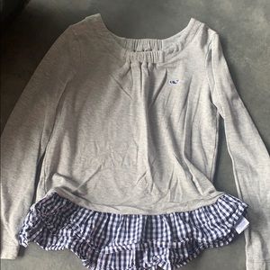 Vineyard Vines top